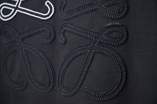 ロエベ LOEWE 新作アップリケ刺繍レター半袖Tシャツ