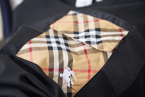 バーバリーコピー 新作チェック柄パッチワーク刺繍半袖Tシャツ