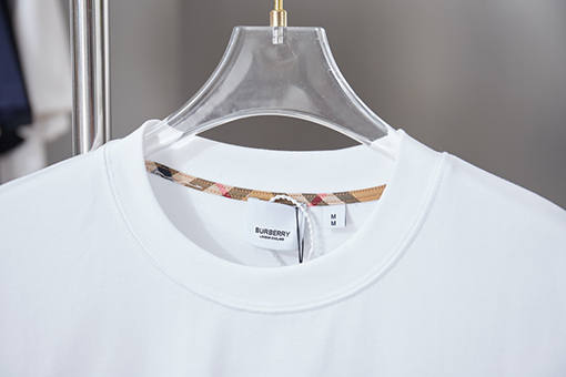 バーバリーコピー 新作チェック柄パッチワーク刺繍半袖Tシャツ