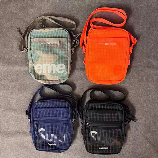 シュプリーム Supreme ミニショルダーバッグ