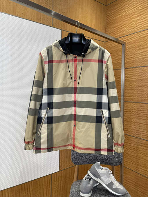 バーバリーコピー 両面リバーシブルチェック柄フード付きジャケット