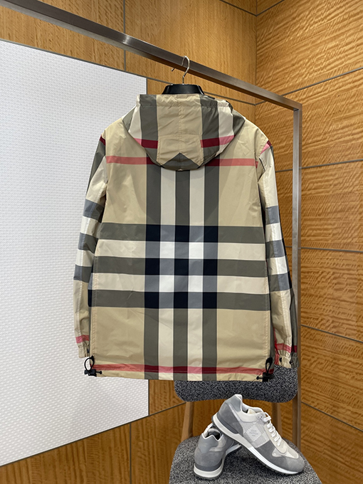 バーバリーコピー 両面リバーシブルチェック柄フード付きジャケット