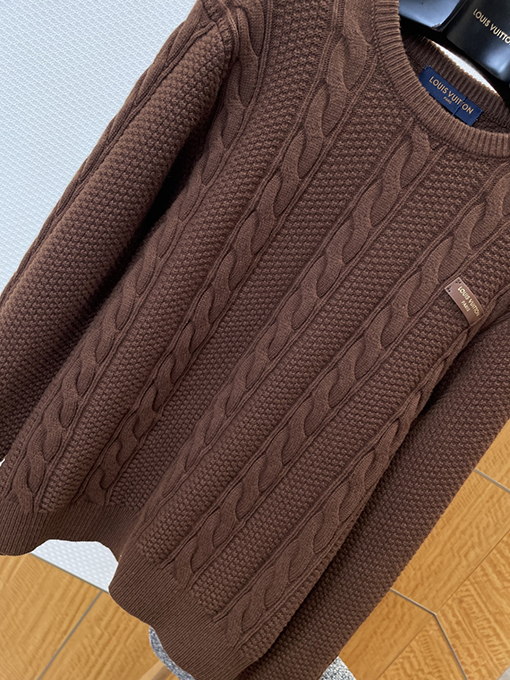 ルイヴィトン レザーラベルケーブルニットクルーネックセーター