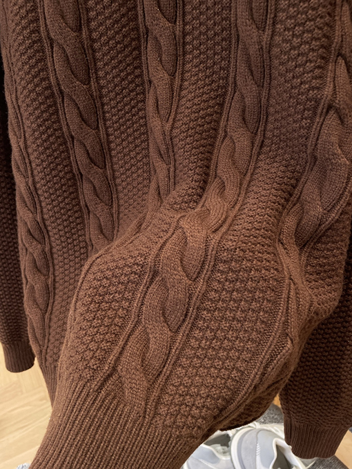 ルイヴィトン レザーラベルケーブルニットクルーネックセーター