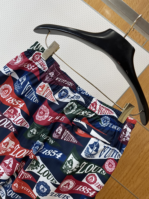 ルイヴィトン 全体にバッジプリントのドローストリングカジュアルショーツ