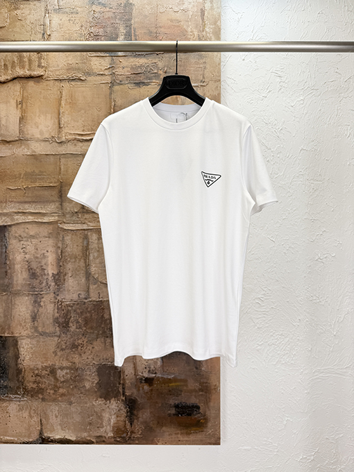 プラダコピー PRADA トライアングルプリント半袖Tシャツ