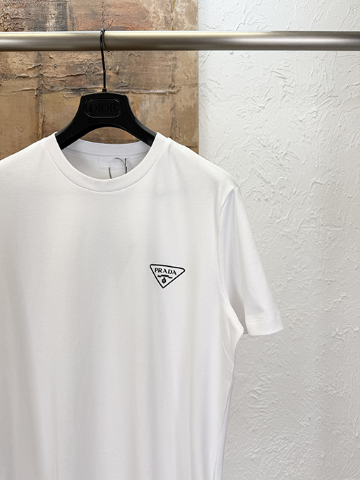 プラダコピー PRADA トライアングルプリント半袖Tシャツ