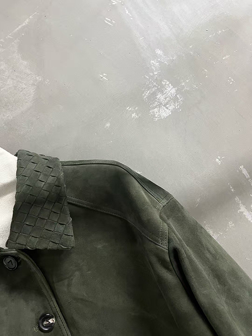 ボッテガヴェネタコピー レディースレトロなさとクールさが魅力のカシミア混コート