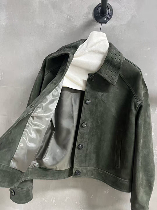 ボッテガヴェネタコピー レディースレトロなさとクールさが魅力のカシミア混コート