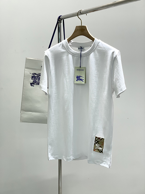 バーバリー 刺繍レターロゴ半袖Tシャツ