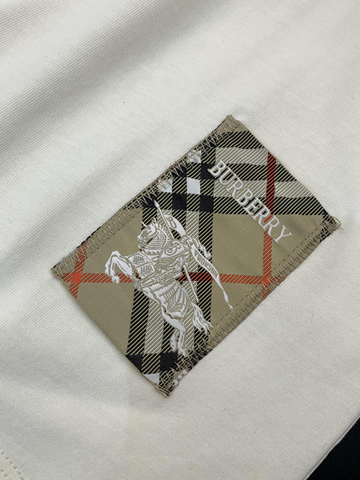バーバリー 刺繍レターロゴ半袖Tシャツ