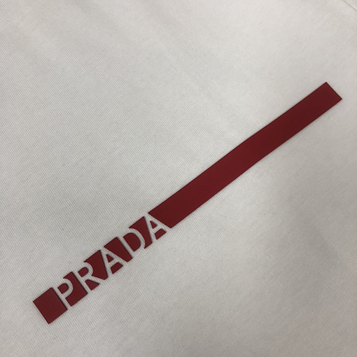 プラダスーパーコピー PRADA シリコンレッドロゴカップル半袖Tシャツ