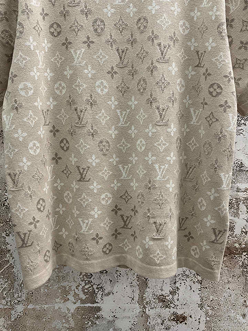 ルイヴィトン クラシックなモノグラム柄ジャカードニット半袖Tシャツ