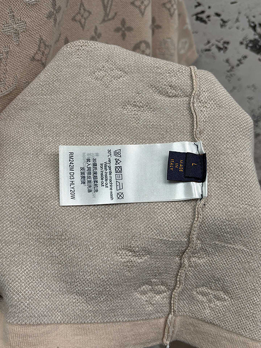 ルイヴィトン クラシックなモノグラム柄ジャカードニット半袖Tシャツ