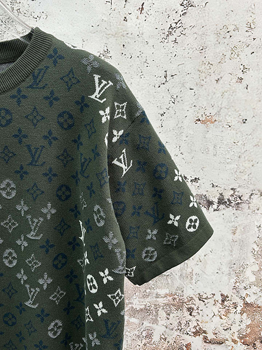 ルイヴィトン クラシックなモノグラム柄ジャカードニット半袖Tシャツ