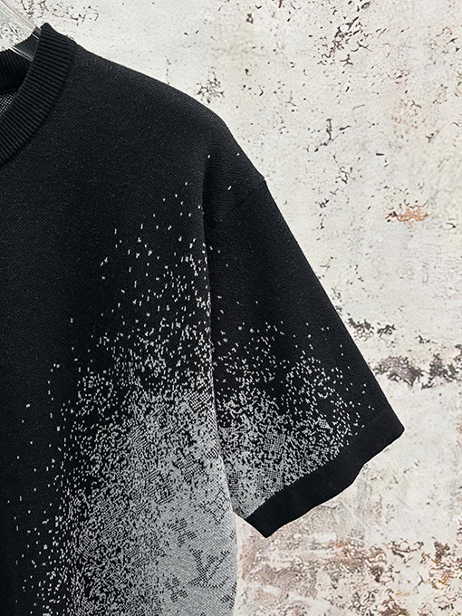 ルイヴィトン 早春コレクション グラデーションブラックニット半袖Tシャツ