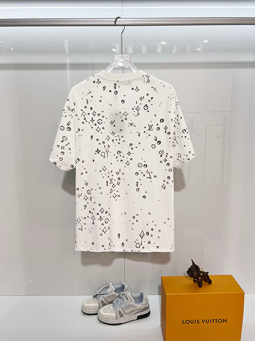ルイヴィトン 全面モノグラムグラフィティラインストーンレターロゴ半袖Tシャツ