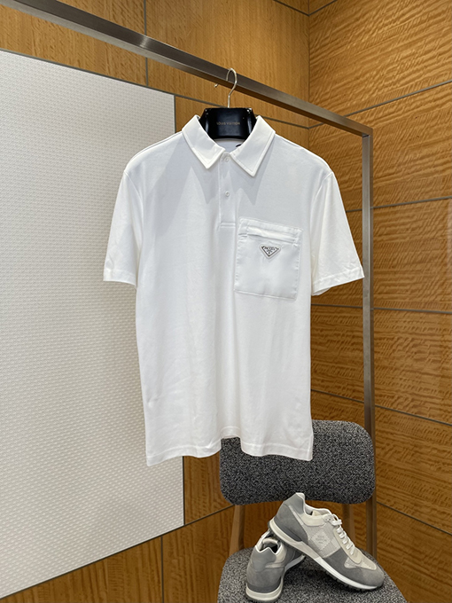プラダスーパーコピー トライアングルロゴポケット半袖ポロシャツ