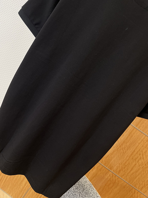 ヴァレンティノ カラーブロックのストライプ柄の襟付き刺繍入りの半袖ポロシャツ