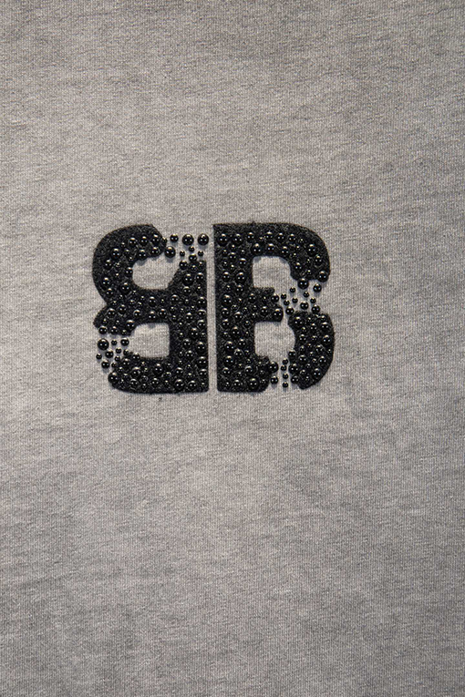 バレンシアガ Balenciaga クラシックなダメージと破れをした半袖Tシャツ