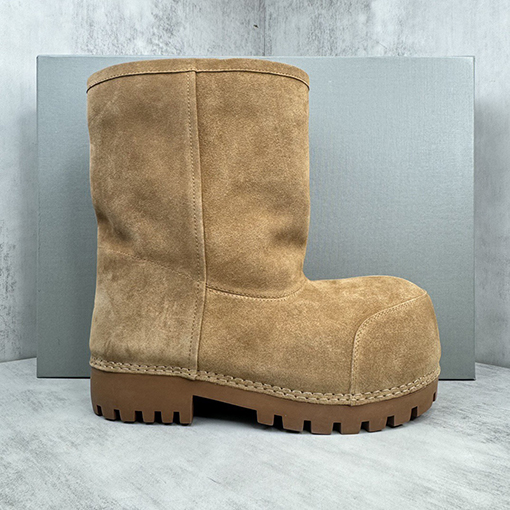 バレンシアガ ミドル丈ブーツ