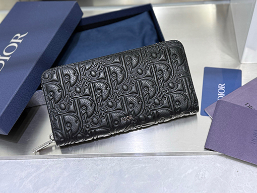 ディオール クラシックなロングジッパーウォレット