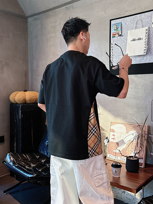 バーバリースーパーコピー チェック柄パッチワーク刺繍半袖Tシャツ