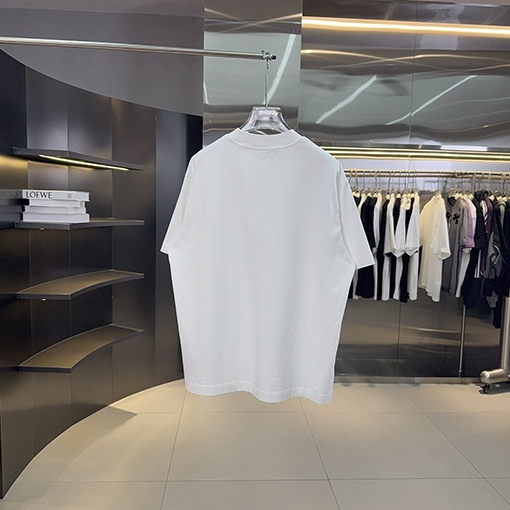 ジバンシイコピー Givenchy 新プリント刺繍ハンドカットシリーズ半袖Tシャツ