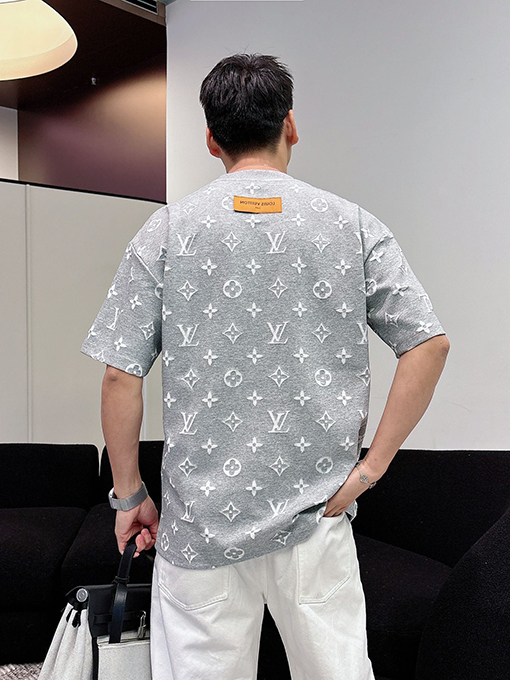 ルイヴィトンスーパーコピー クラシックロゴジャカード半袖Tシャツ