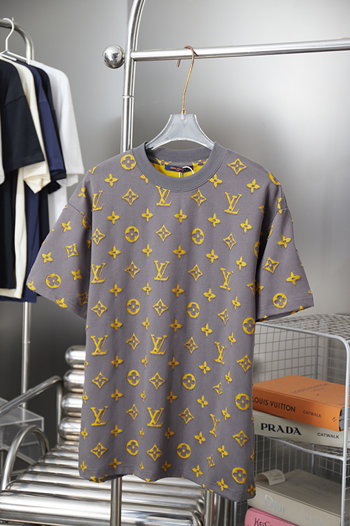 ルイヴィトンスーパーコピー クラシックロゴジャカード半袖Tシャツ