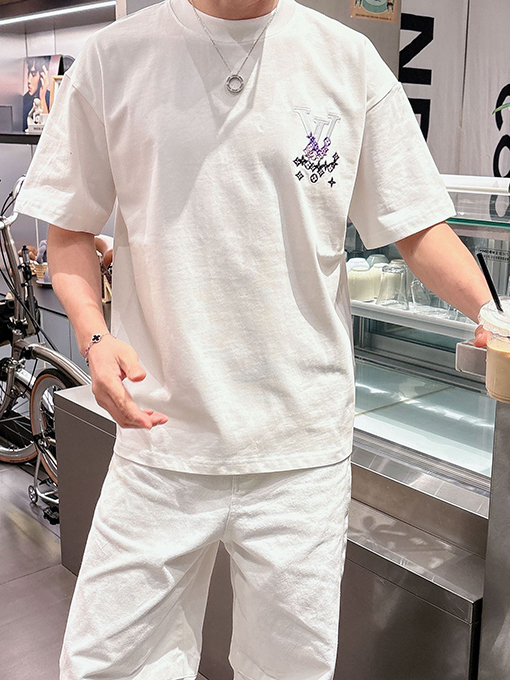 ルイヴィトン カラーブロック刺繍入り LV 半袖Tシャツ