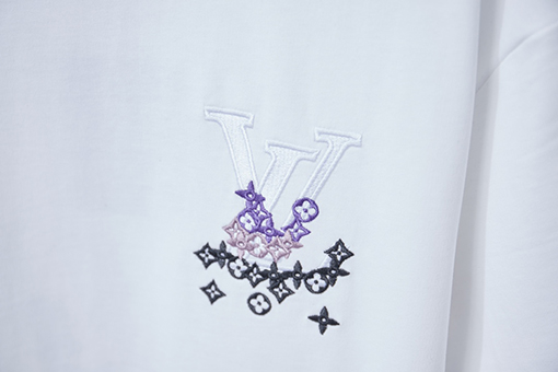 ルイヴィトン カラーブロック刺繍入り LV 半袖Tシャツ