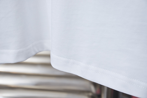 プラダ 新作ポケットプリント半袖Tシャツ