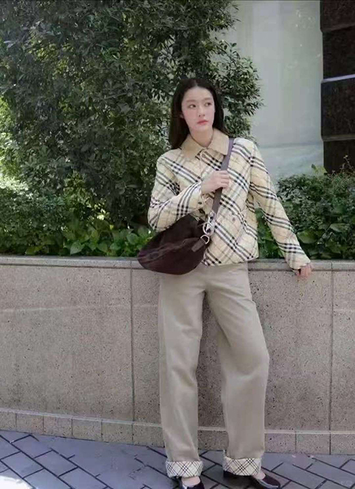 バーバリーコピー チェック柄ワークジーンズ