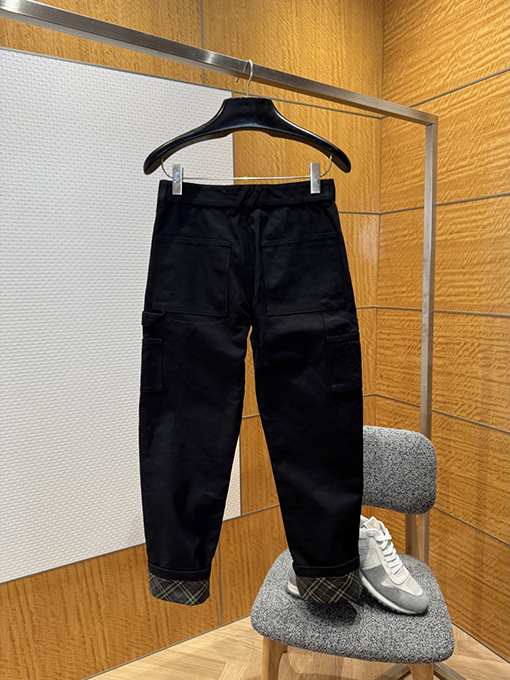 バーバリーコピー チェック柄ワークジーンズ