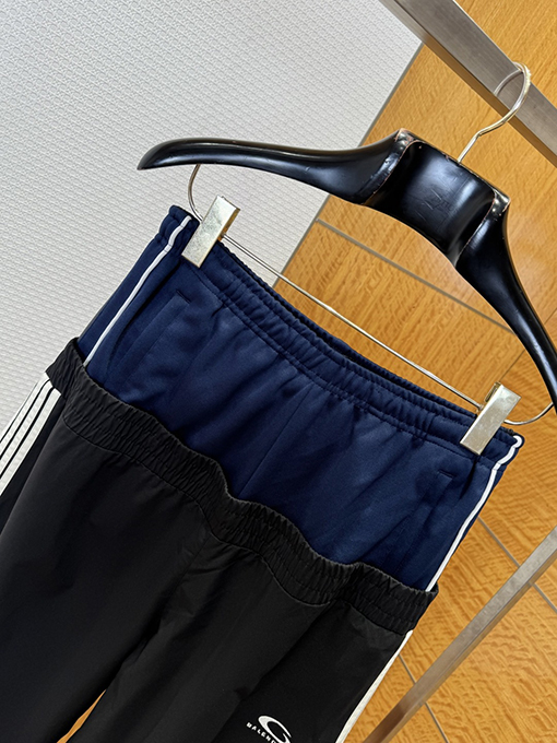 バレンシアガ BALENCIAGA ダブルウエストの二重ストライプパンツ