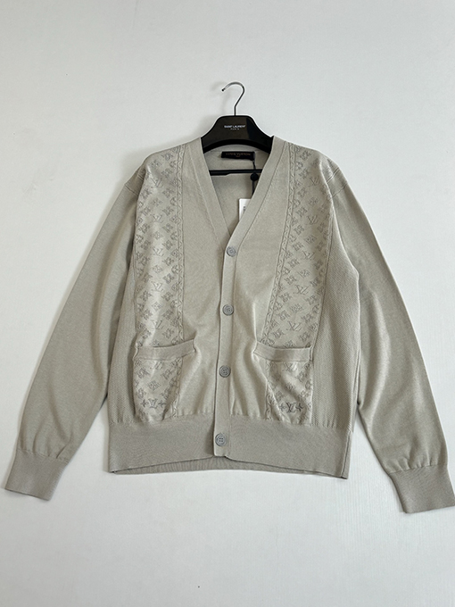 ルイヴィトン Monogram 透かし彫りジャカードパッチワークニットカーディガン