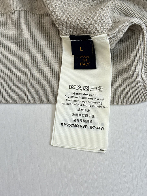 ルイヴィトン Monogram 透かし彫りジャカードパッチワークニットカーディガン