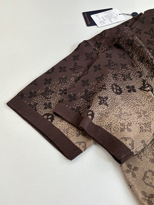 ルイヴィトン グラデーションモノグラムジャカードクルーネックニット半袖Tシャツ