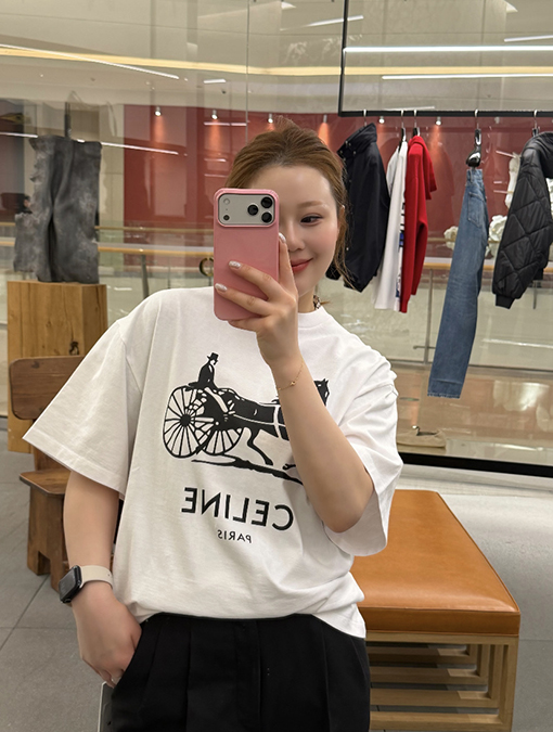 セリーヌコピー CELINE キャリッジシリーズ ヘビーウェイトプリント 半袖Tシャツ