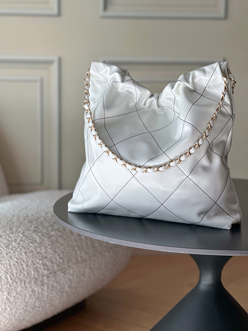 シャネル レディースワックスレザーチェーン巾着ショッピングバッグ