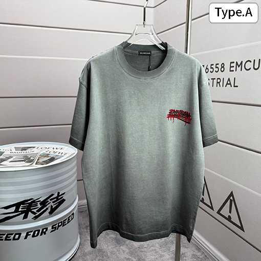 バレンシアガ Balenciaga 洗いざらしのクルーネック半袖Tシャツ