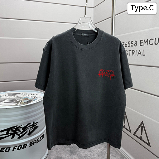 バレンシアガ Balenciaga 洗いざらしのクルーネック半袖Tシャツ