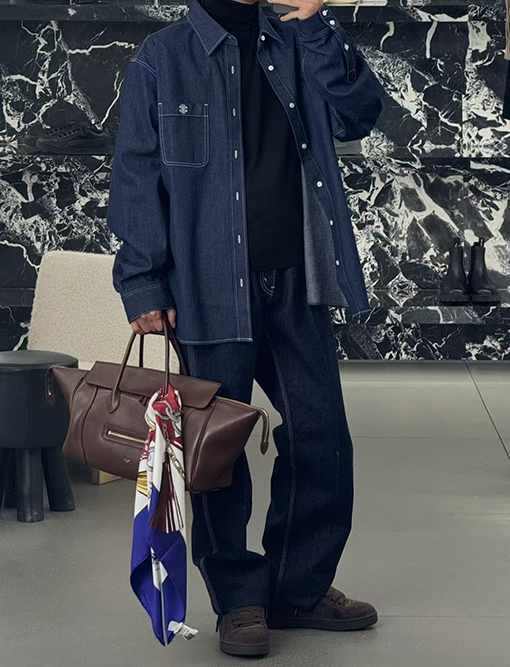 セリーヌコピー 凱旋門の刺繍デニム長袖シャツ