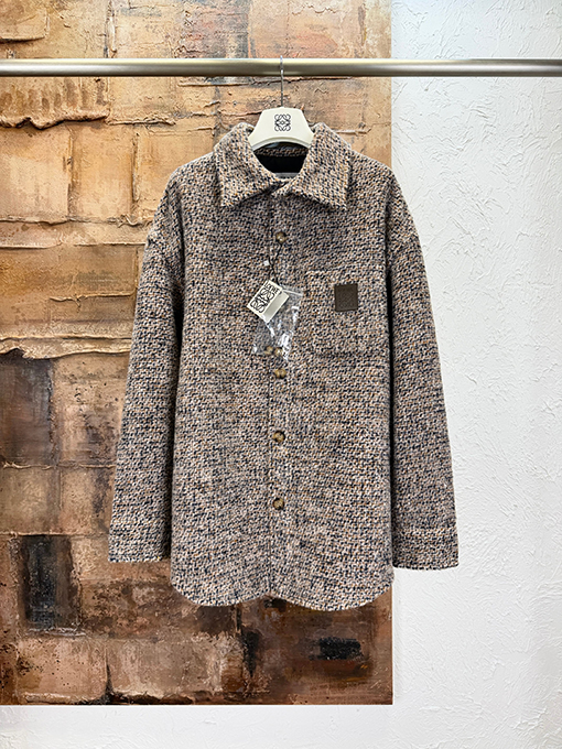 ロエベブランドスーパーコピー レザーロゴウールコート