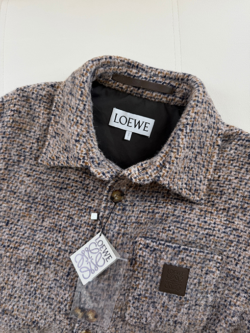 ロエベブランドスーパーコピー レザーロゴウールコート