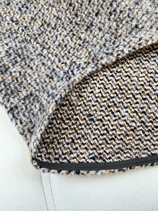 ロエベブランドスーパーコピー レザーロゴウールコート