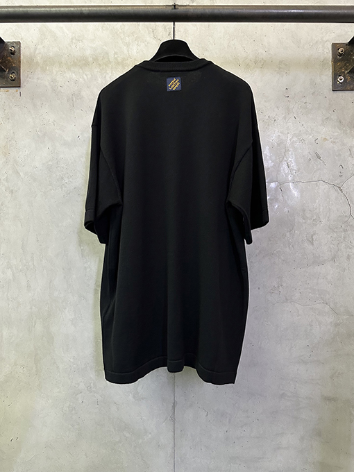 ルイヴィトンコピー スタイリッシュなマッシュルームインレイクルーネック半袖Tシャツ