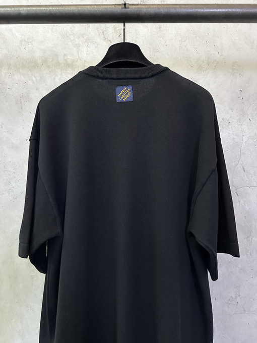 ルイヴィトンコピー スタイリッシュなマッシュルームインレイクルーネック半袖Tシャツ