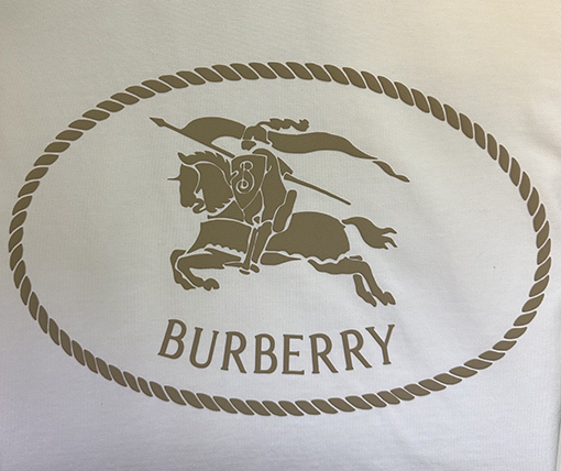 バーバリーブランドスーパーコピー ウォーホース ロゴ フォームプリント 半袖Tシャツ